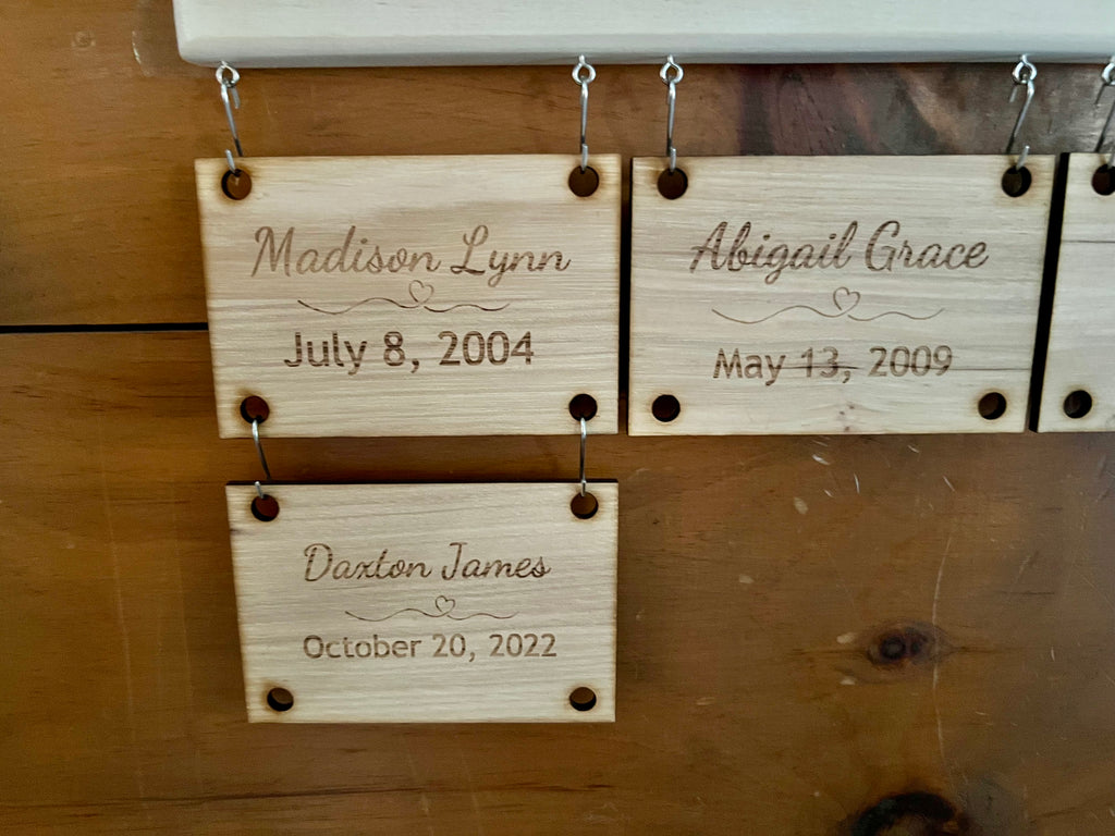 Personalized “Grandchildren Make Life Grand” Hanging Sign – Custom Grandkids Name & Birthdate Family Sign
