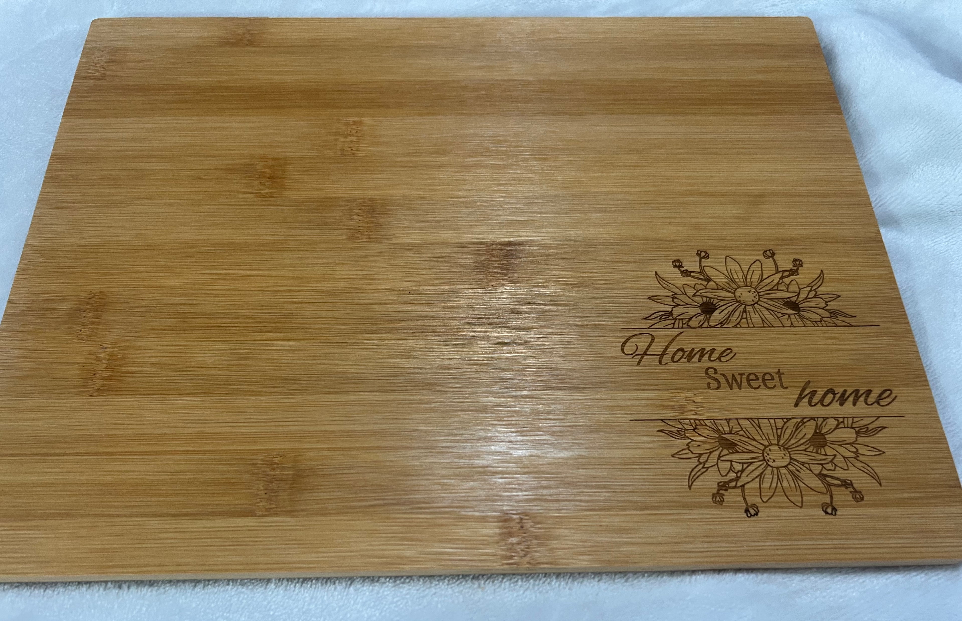 Engraved “Home Sweet Home” Wooden Cutting Board – Housewarming & New Home Gift