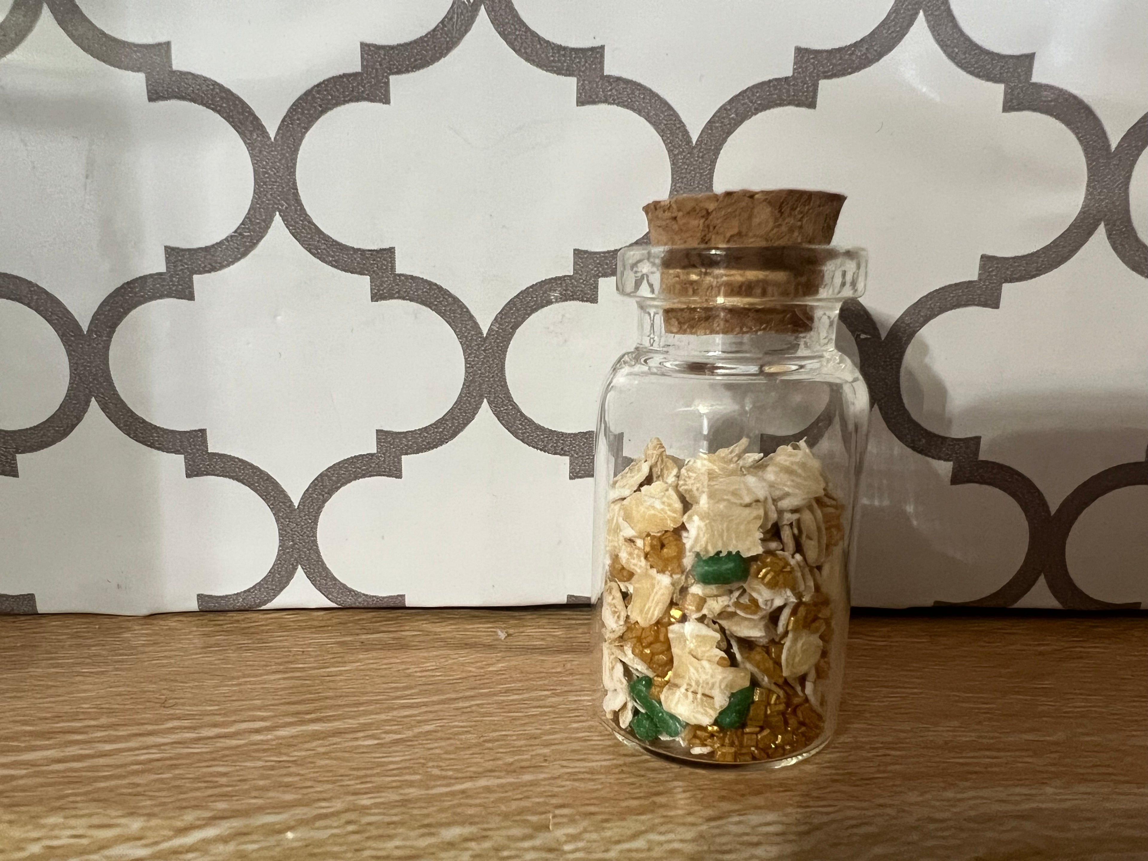 Leprechaun Bait Jar – Magical St. Patrick’s Day Kids Activity (2” Mini Jar)